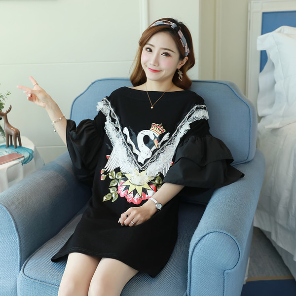 Rochie moderna pentru gravide cu aplicatie in mai multe culori