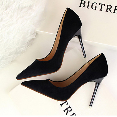 Pantofi de dama eleganti din piele intoarsa cu toc inalt in mai multe culori