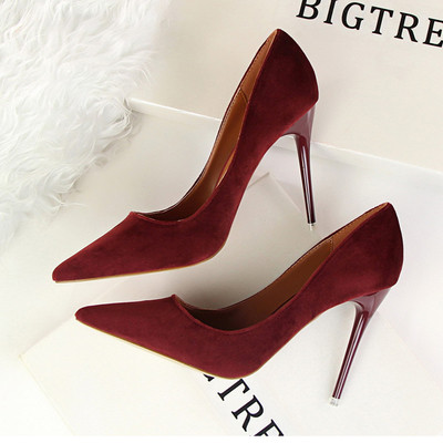 Pantofi de dama eleganti din piele intoarsa cu toc inalt in mai multe culori