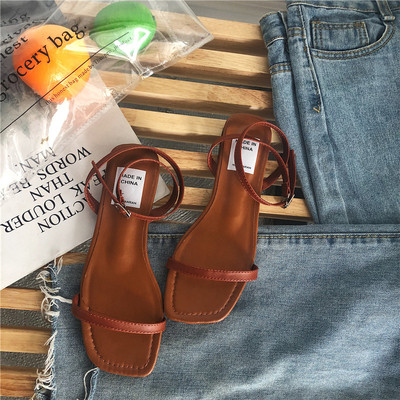 Καλοκαιρινά καθημερινά γυναικεία σανδάλια  σε τρία χρώματα