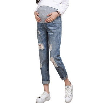 Модерни дънки за бременни жени с разкъсани мотиви