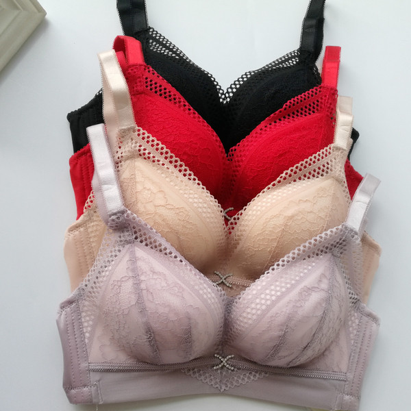 Γυναικείο σουτιέν με δαντέλα και φαρδιά πλάτη σε διάφορα χρώματα