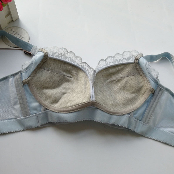 Sutien de dama din dantela in diferite culori