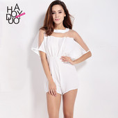 Γυναικείο κομψό παλτό με O-κολάρο και δαντέλα σε λευκό χρώμα