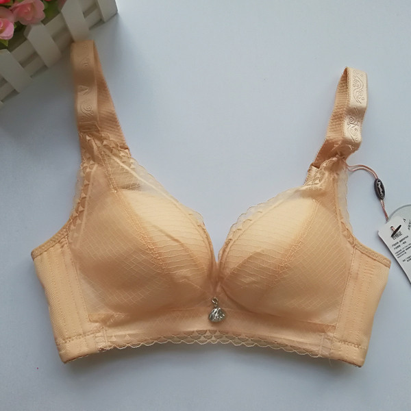 Sutien delicat de dama din dantela cu bretele reglabile - culori diferite