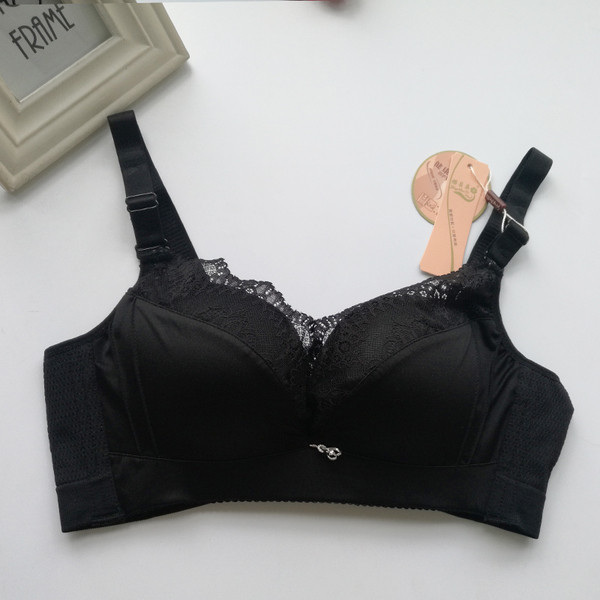 Sutien casual dama cu dantela si bretele reglabile in diferite culori