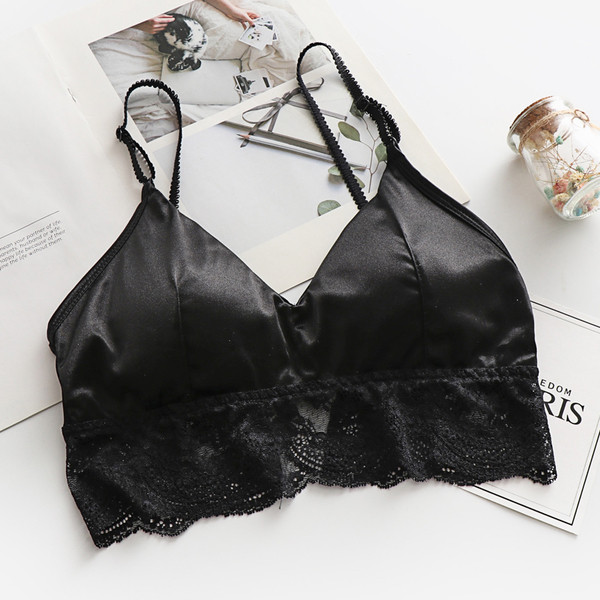 Γυναικείο  σουτιέν με λεπτές λουρίδες και δαντέλες