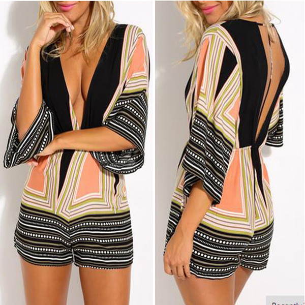 Γυναικεία ολόσωμη φόρμα  βαθύ λαιμό V και ένα μανίκι 7/8