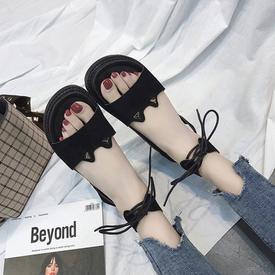 Модерни дамски сандали подходящи за ежедневието