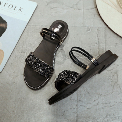 Sandale de dama moderne potrivite pentru utilizarea de zi cu zi in mai multe culori