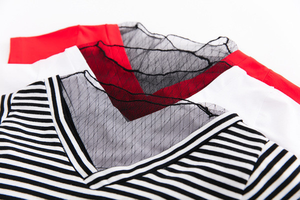 Tricou copii pentru fata cu motive transparente in trei culori