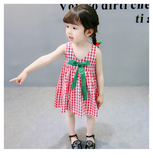 Rochie copii in carouri decupata model si decolteu in V