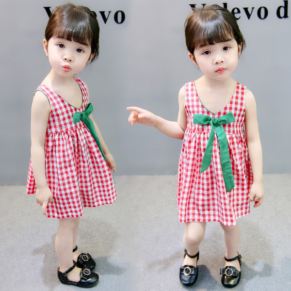 Rochie copii in carouri decupata model si decolteu in V