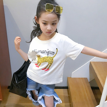 Βαμβακερό μπλουζάκι για κορίτσι με εκτύπωση σε λευκό και μαύρο χρώμα