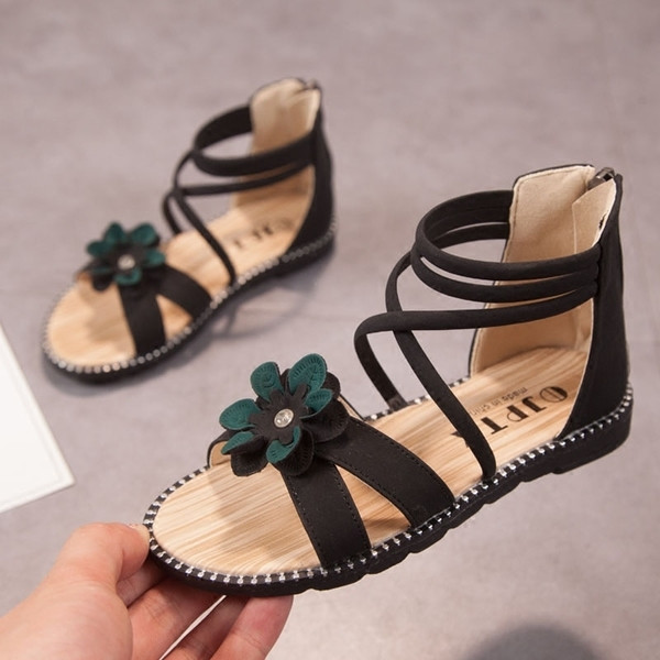 Sandale pentru copii pentru fete potrivite pentru utilizare zilnică în trei culori