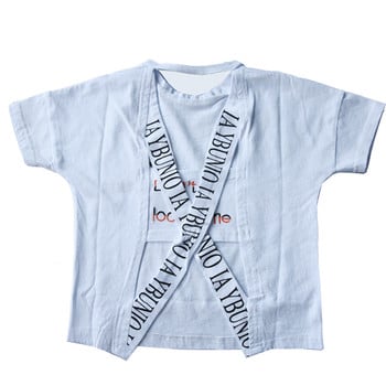 Модерна детска тениска с отворен гръб и надписи в два цвята