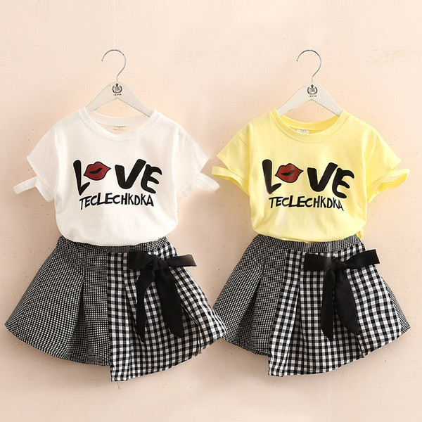 Παιδικό σετ μπλούζας  με κορδέλα και φούστα 