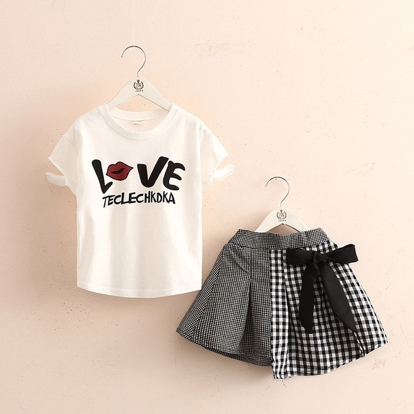 Παιδικό σετ μπλούζας  με κορδέλα και φούστα 