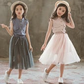 Set modern pentru fete, inclusiv fusta si camasa - doua culori