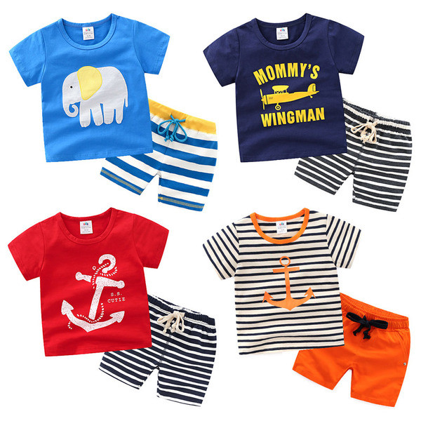 Set copii pentru baieti - tricou cu imprimeu si pantaloni scurti