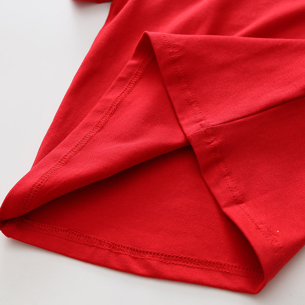 Tricou modern pentru copii cu inscripție și motive rupte