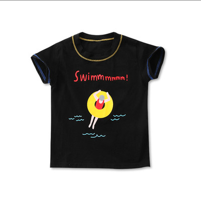 Tricou pentru copii cu inscripție și aplicație în alb și negru