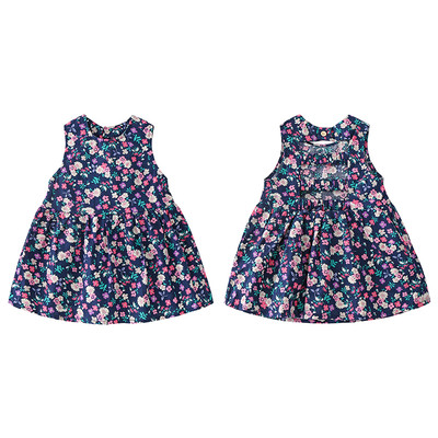 Μοντέλο απαλό παιδικό φόρεμα με φυτικά μοτίβα σε διάφορα χρώματα