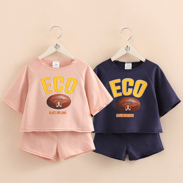 Set copii potrivit pentru baieti si fete in doua culori cu inscriptie si imprimeu