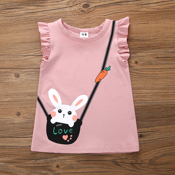 Maieu modern pentru copii pentru o fată cu o aplicație în trei culori