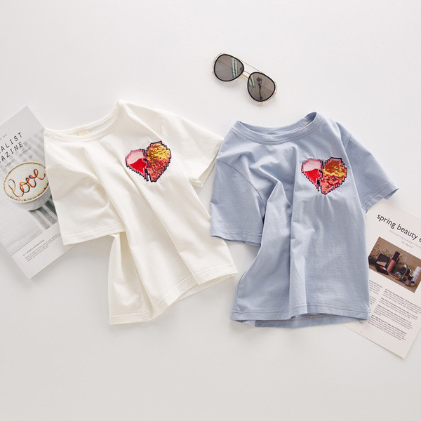 Tricou copii pentru o fata cu broderie in alb si albastru