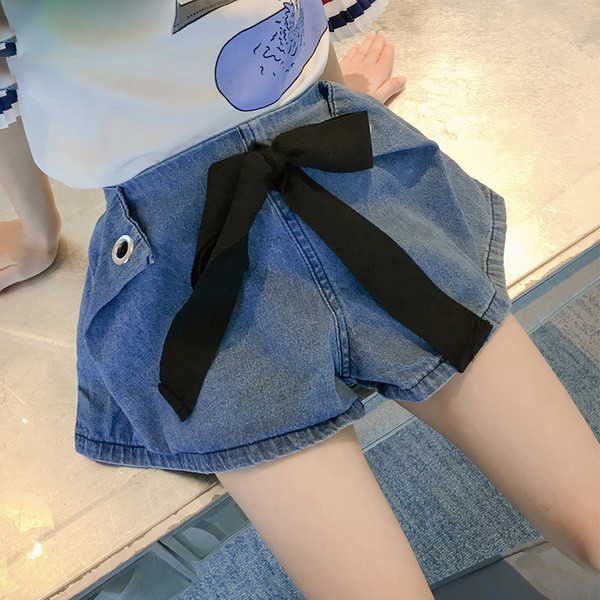Pantaloni scurți din denim pentru copii cu cravată pentru fete