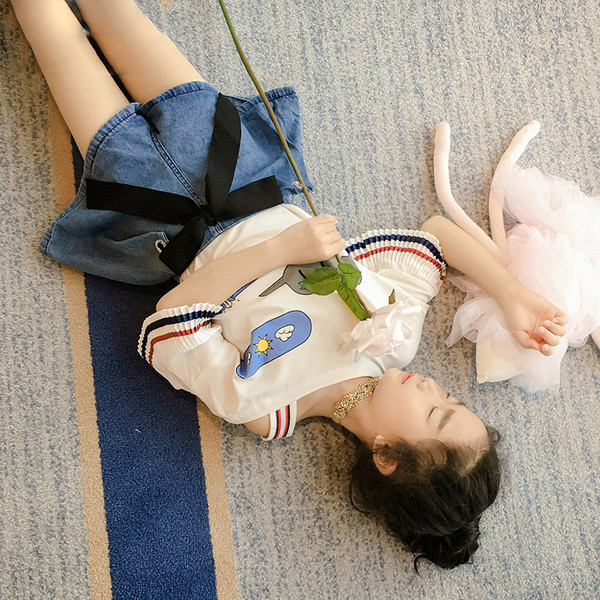 Pantaloni scurți din denim pentru copii cu cravată pentru fete