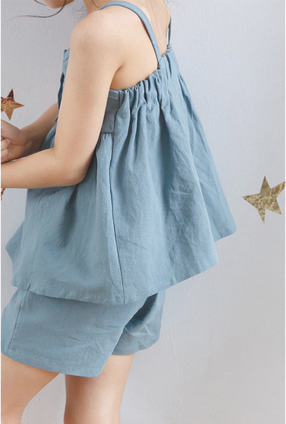 Παιδικό σετ  για κορίτσια,  σορτς και αμάνικο - δύο χρωμάτων