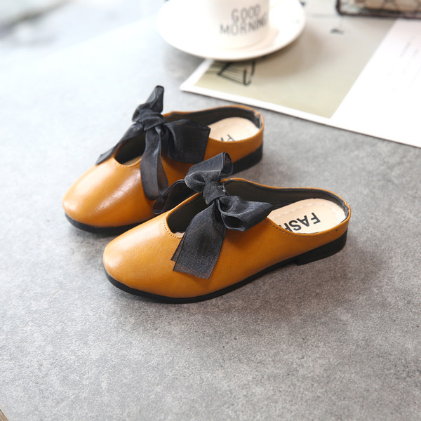 Papuci copii pentru fete din piele ecologica in trei culori