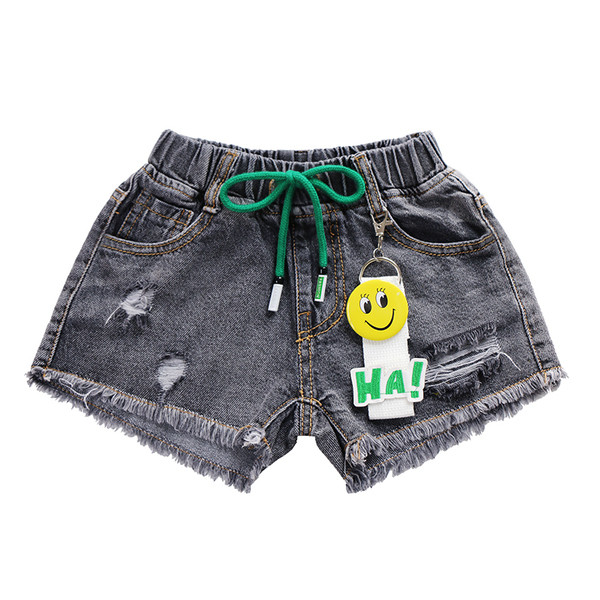 Pantaloni scurți pentru copii cu cravate și motive rupte