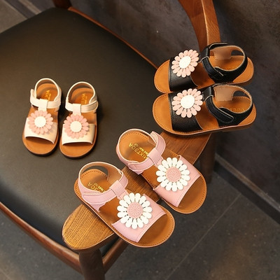 Детски сандали за момичета в три цвята с флорални мотиви