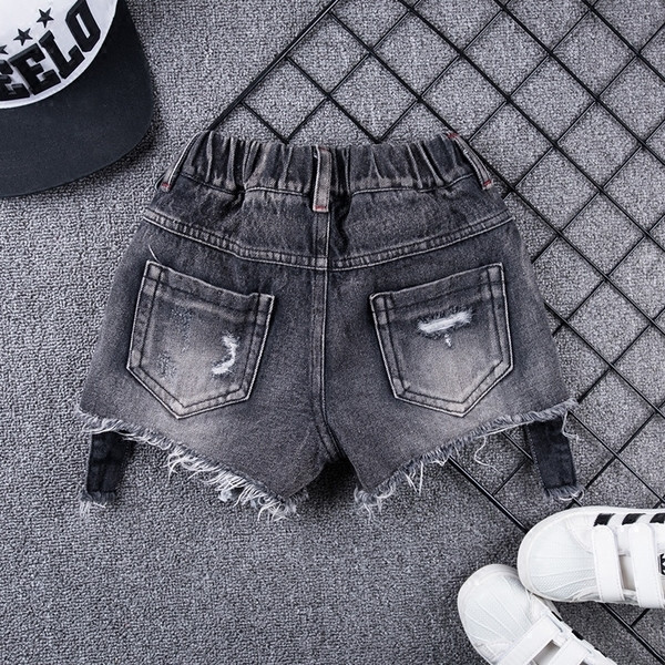 Άνετα  τζιν παιδικά με δαντέλα και κεντήματα για κορίτσια