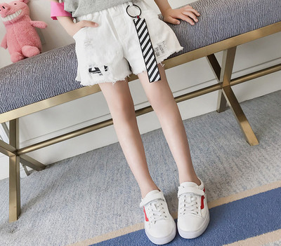 Παιδικά παντελόνια τζιν  με σχισμένα μοτίβα και ελαστική