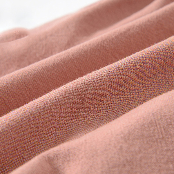 Pantaloni scurti copii din stofa cu elastic si nasturi - model lat