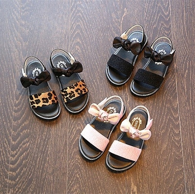 Детски сандали за момичета подходящи за ежедневието в три цвята