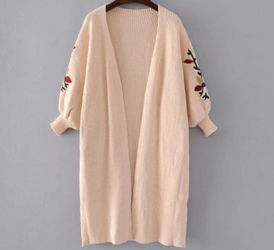 Cardigan dama in mai multe culori cu decor interesant