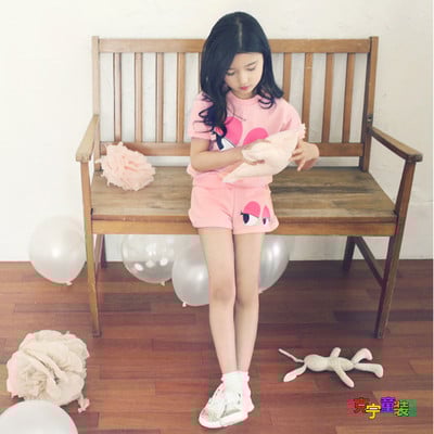 Παιδικό σετ για κορίτσια  - σορτς και T-shirt κοντό μανίκι  με τύπωμα μήλο - ροζ και κίτρινο χρώμα