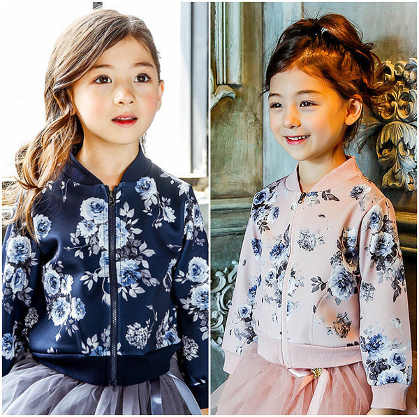 Geaca subtire pentru copii cu motive florale in doua culori