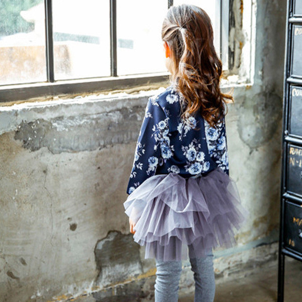 Geaca subtire pentru copii cu motive florale in doua culori