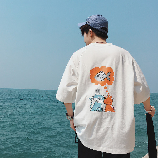 Ανdρικά μπλουζάκια με έγχρωμο σχέδιο