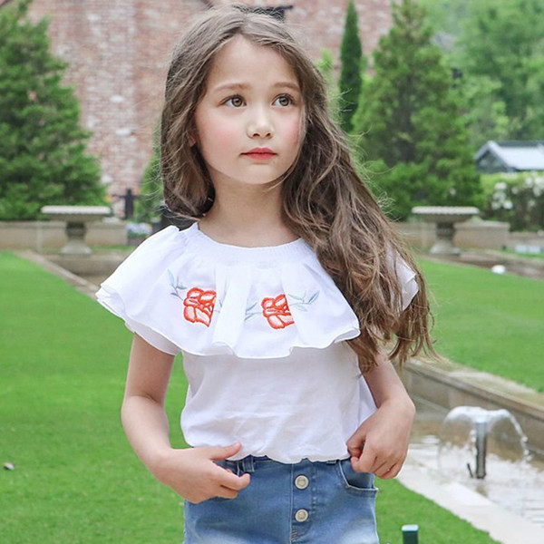 Καλοκαιρινό λευκό πουκάμισο για κορίτσια με κεντήματα