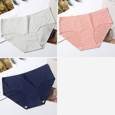 Γυναικεία μπικίνι σε διάφορα χρώματα σετ 3 τεμαχίων