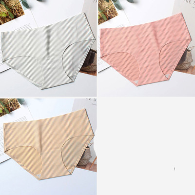 Γυναικεία μπικίνι σε διάφορα χρώματα σετ 3 τεμαχίων