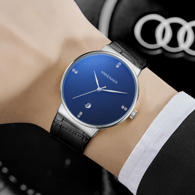 Κομψό ρολόι κατάλληλο για άνδρες και γυναίκες σε δύο μοντέλα