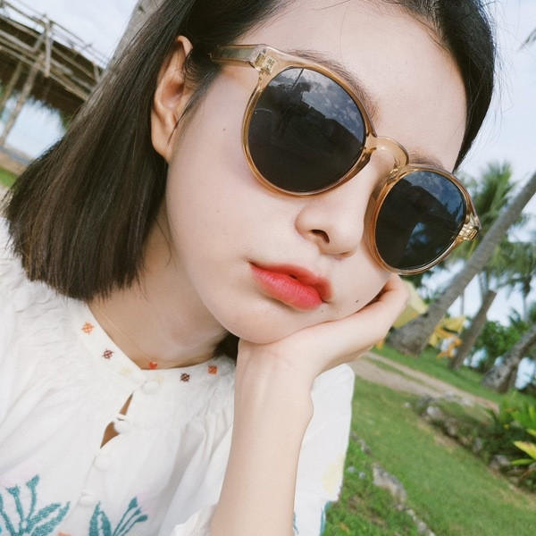 Ρετρό unisex γυαλιά  σε διάφορα χρώματα